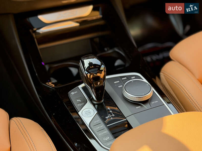 Внедорожник / Кроссовер BMW X3 2022 в Одессе