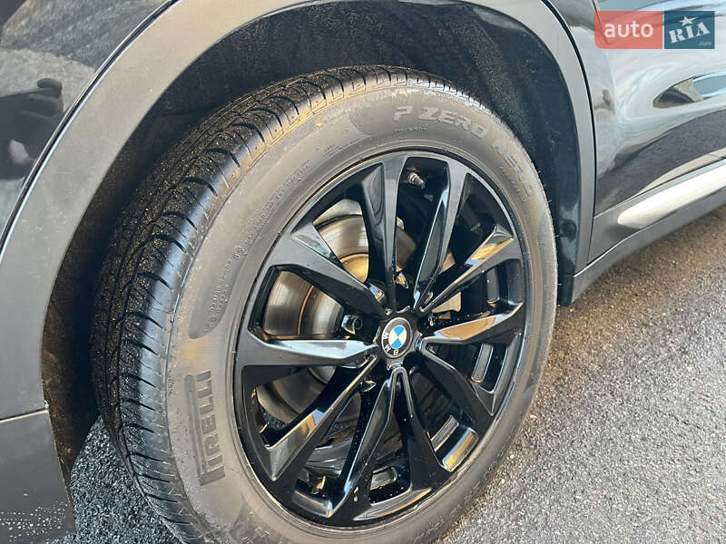 Внедорожник / Кроссовер BMW X3 2018 в Тернополе