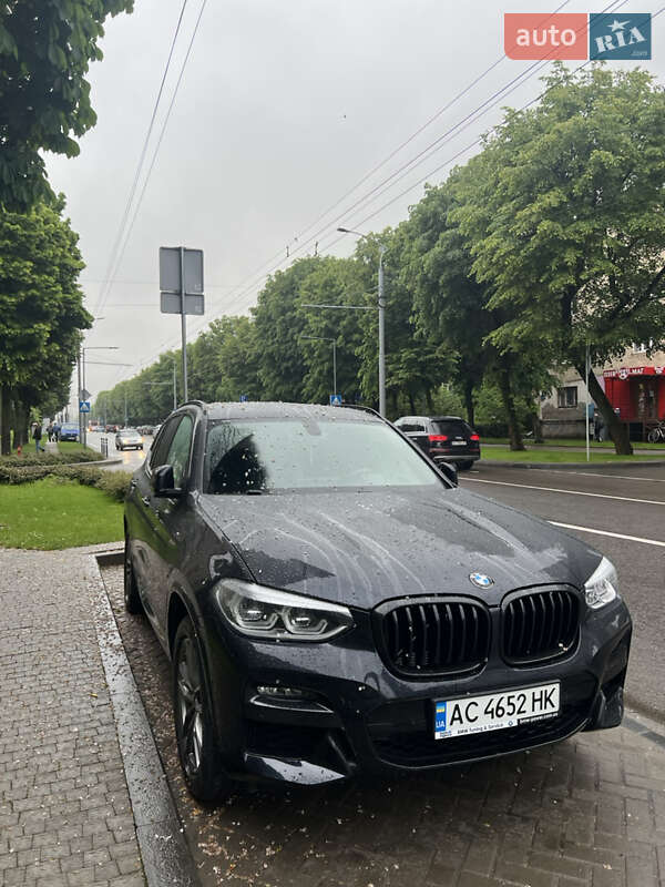 Внедорожник / Кроссовер BMW X3 2021 в Луцке