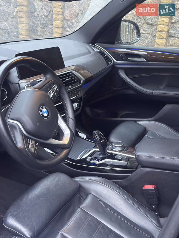 Внедорожник / Кроссовер BMW X3 2018 в Каменском