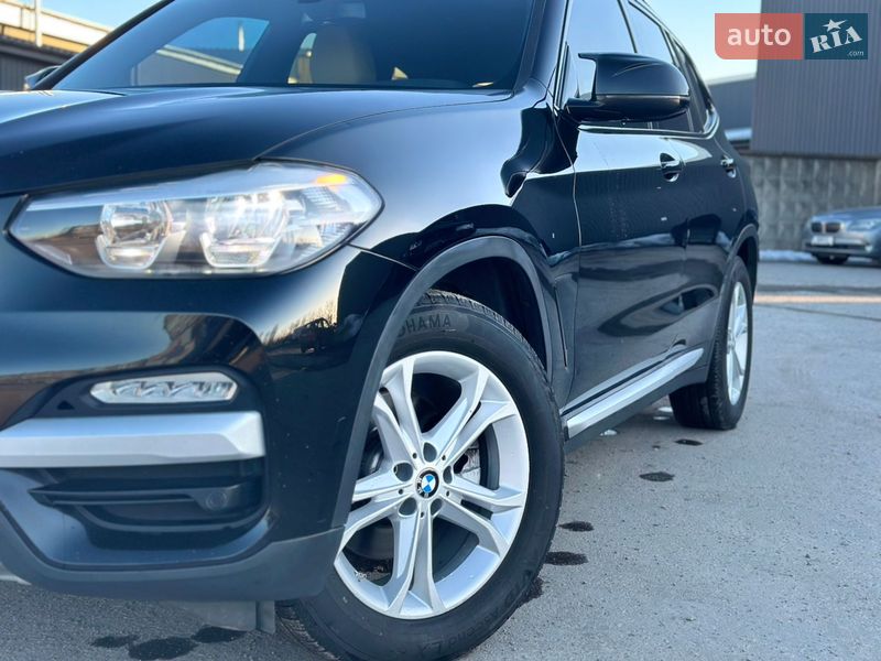 Позашляховик / Кросовер BMW X3 2019 в Рівному