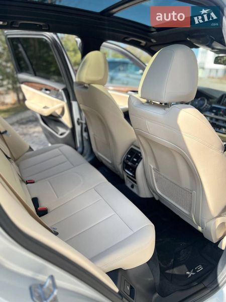 Внедорожник / Кроссовер BMW X3 2019 в Ивано-Франковске