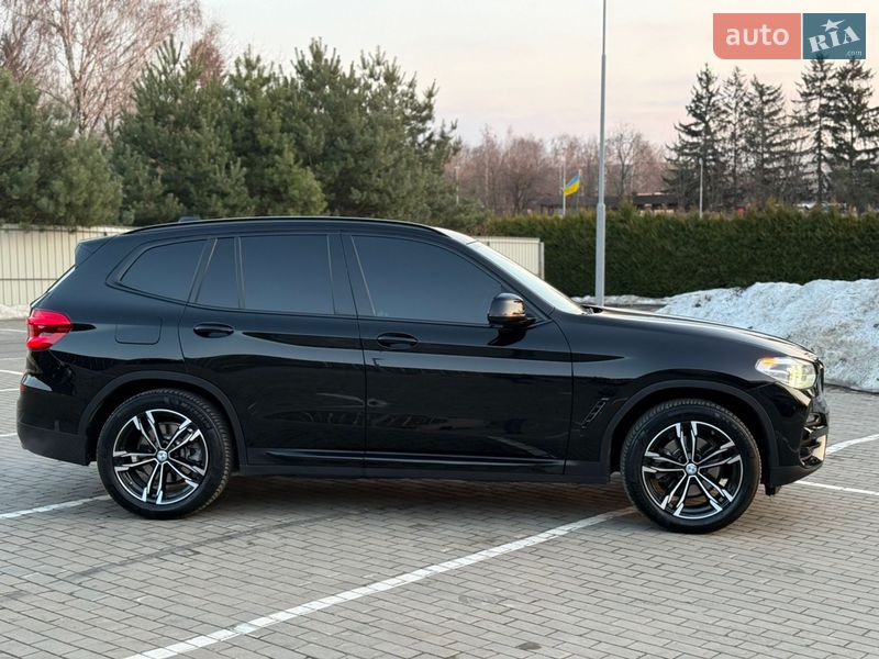 Внедорожник / Кроссовер BMW X3 2019 в Луцке