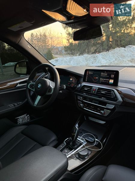 Внедорожник / Кроссовер BMW X3 2019 в Луцке