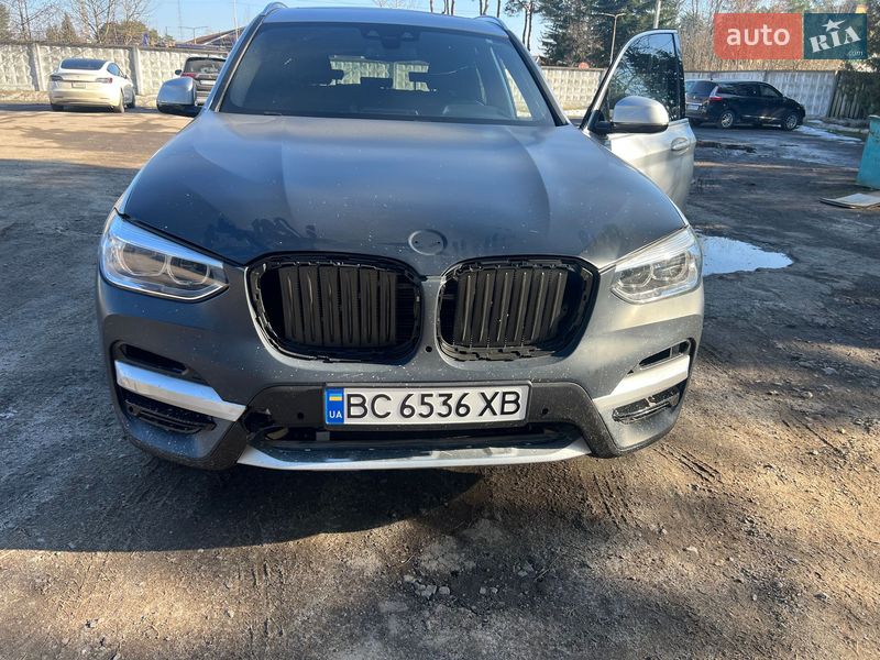 Внедорожник / Кроссовер BMW X3 2021 в Львове