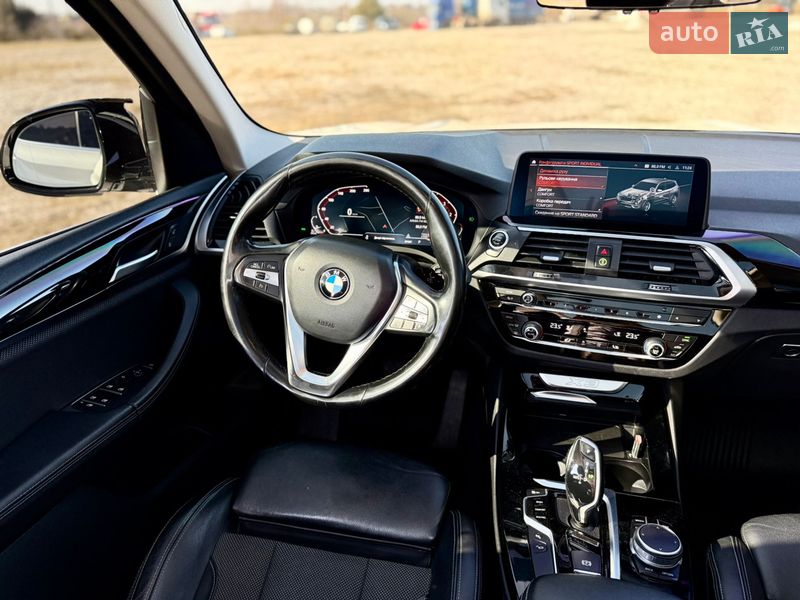 Позашляховик / Кросовер BMW X3 2020 в Новояворівську