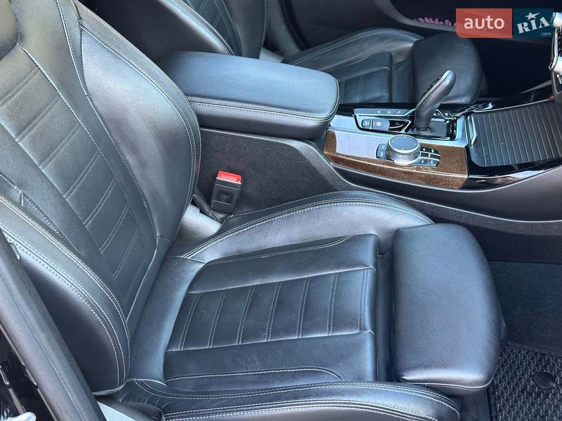 Внедорожник / Кроссовер BMW X3 2020 в Одессе