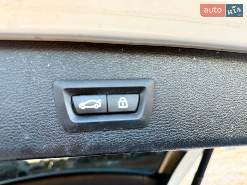 Внедорожник / Кроссовер BMW X3 2015 в Новояворовске