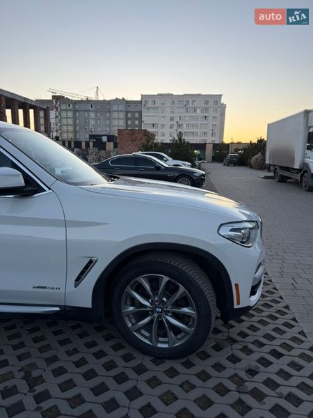 Внедорожник / Кроссовер BMW X3 2018 в Хмельницком