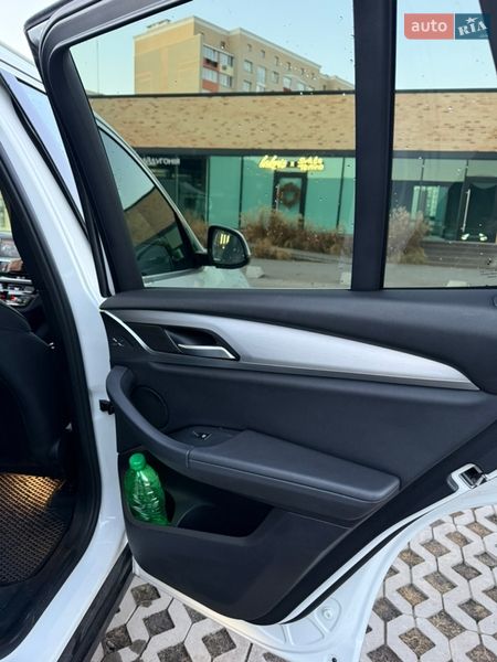 Внедорожник / Кроссовер BMW X3 2018 в Хмельницком