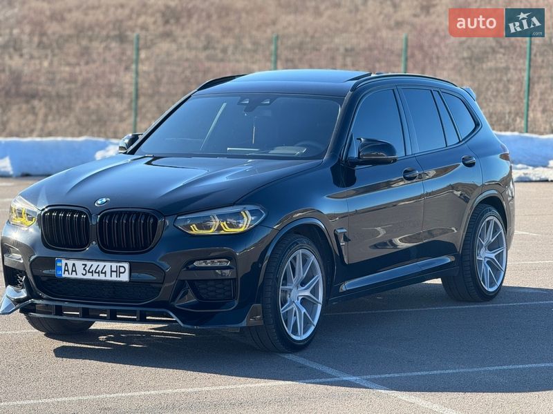 Внедорожник / Кроссовер BMW X3 2018 в Ровно