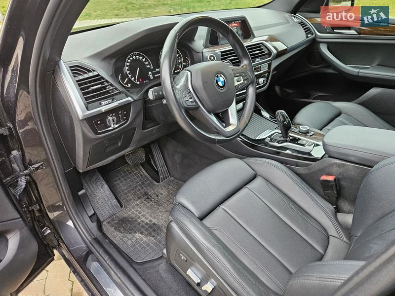 Внедорожник / Кроссовер BMW X3 2019 в Львове