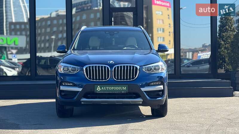 Внедорожник / Кроссовер BMW X3 2020 в Киеве