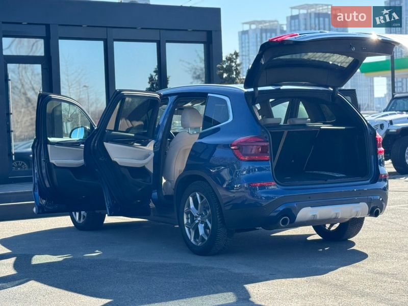 Внедорожник / Кроссовер BMW X3 2020 в Киеве