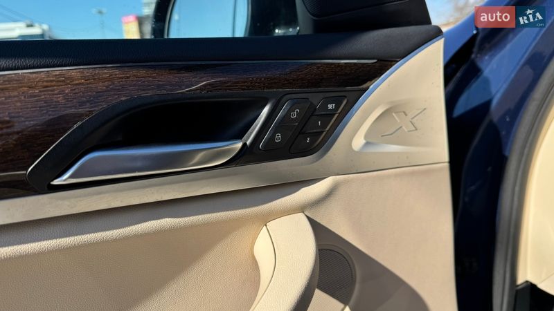 Внедорожник / Кроссовер BMW X3 2020 в Киеве
