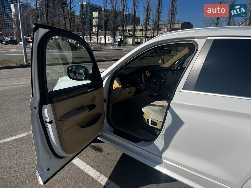 Внедорожник / Кроссовер BMW X3 2011 в Киеве