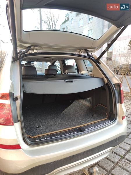 Внедорожник / Кроссовер BMW X3 2015 в Ужгороде