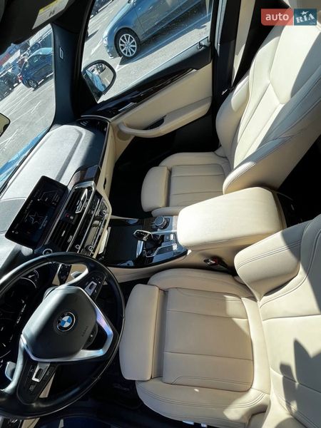 Внедорожник / Кроссовер BMW X3 2019 в Киеве