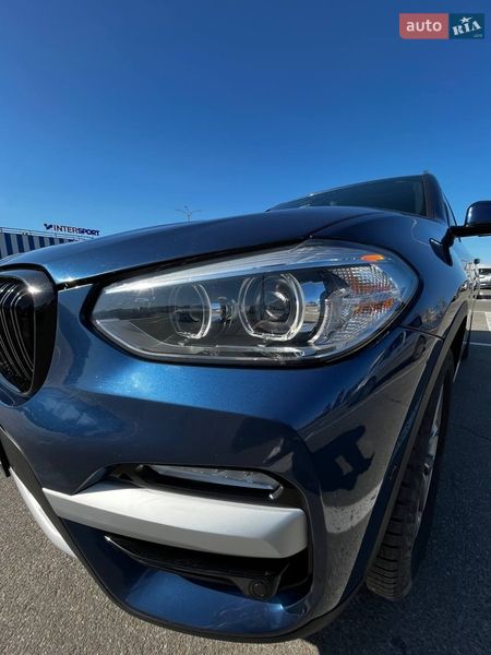 Внедорожник / Кроссовер BMW X3 2019 в Киеве