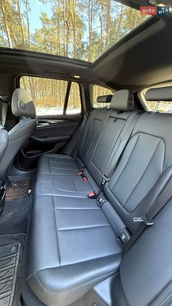 Внедорожник / Кроссовер BMW X3 2019 в Житомире