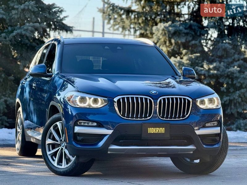 Внедорожник / Кроссовер BMW X3 2018 в Киеве