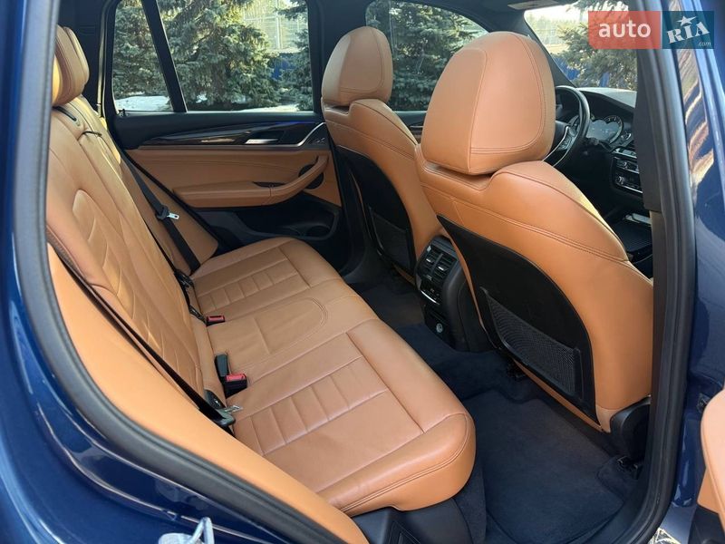 Внедорожник / Кроссовер BMW X3 2018 в Киеве