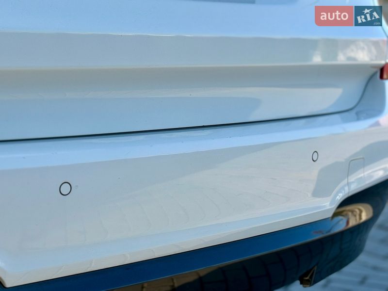 Внедорожник / Кроссовер BMW X3 2015 в Ровно