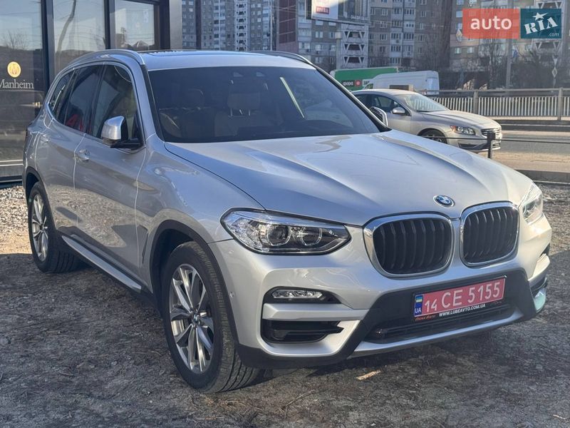 Внедорожник / Кроссовер BMW X3 2018 в Киеве