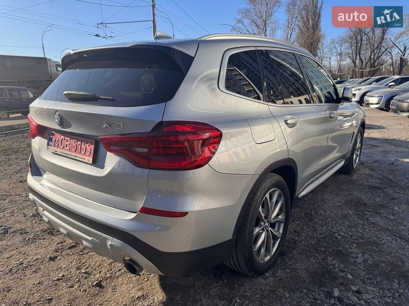 Внедорожник / Кроссовер BMW X3 2018 в Киеве