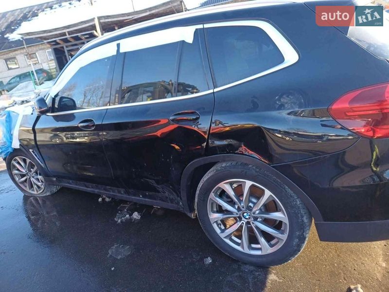 Внедорожник / Кроссовер BMW X3 2018 в Виннице