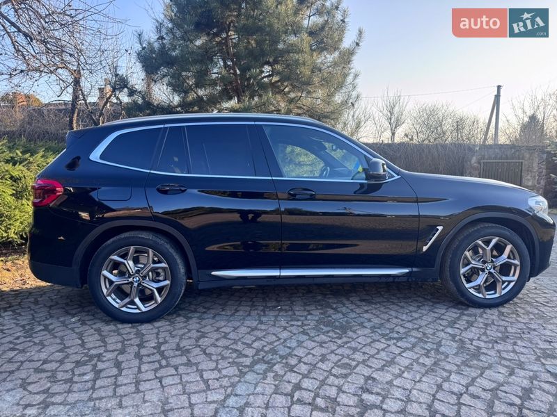 Внедорожник / Кроссовер BMW X3 2021 в Изяславе