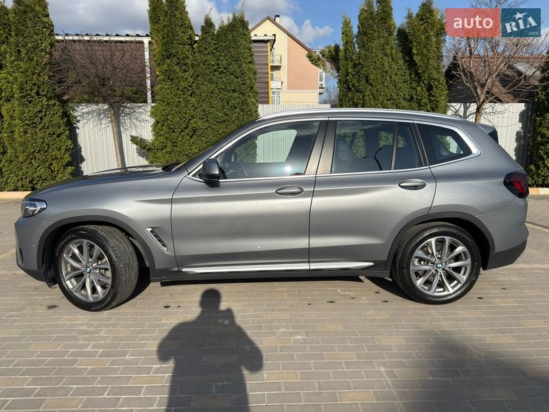 Внедорожник / Кроссовер BMW X3 2022 в Киеве
