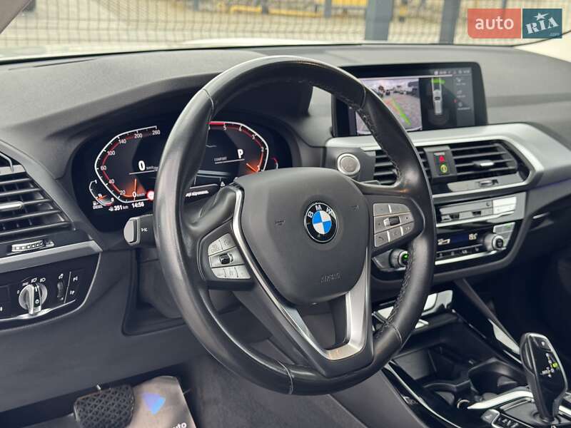 Позашляховик / Кросовер BMW X3 2021 в Рівному