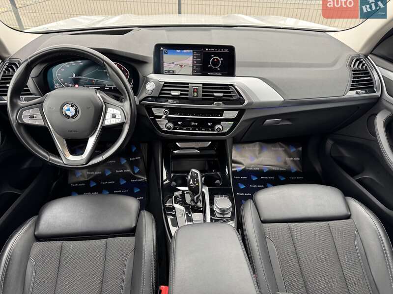 Позашляховик / Кросовер BMW X3 2021 в Рівному