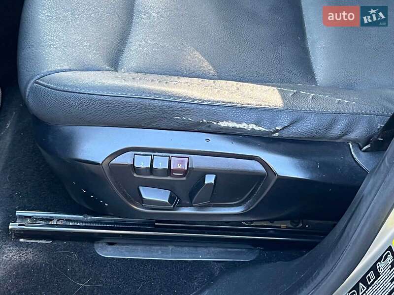 Внедорожник / Кроссовер BMW X3 2014 в Киеве