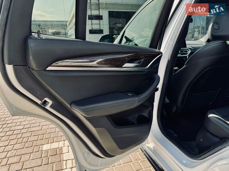 Позашляховик / Кросовер BMW X3 2022 в Одесі фото 15 Позашляховик / Кросовер BMW X3 2022 в Одесі