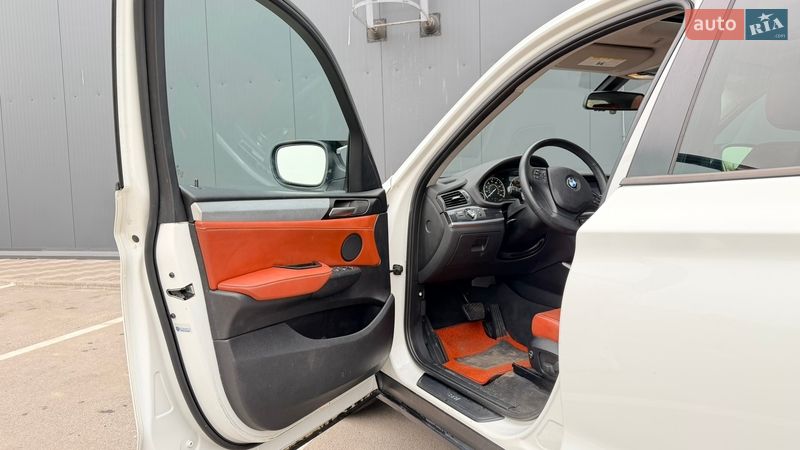 Внедорожник / Кроссовер BMW X3 2013 в Киеве