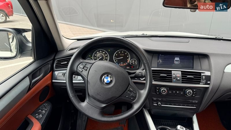 Внедорожник / Кроссовер BMW X3 2013 в Киеве