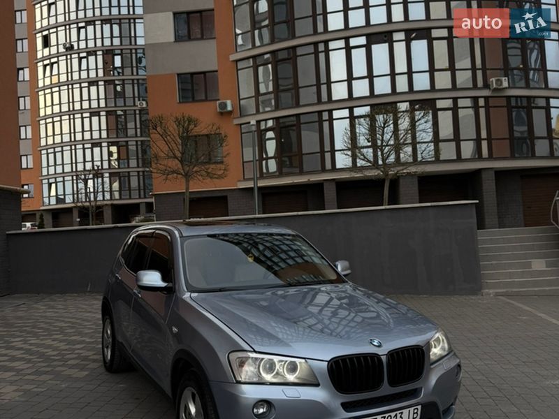 BMW X3 2011