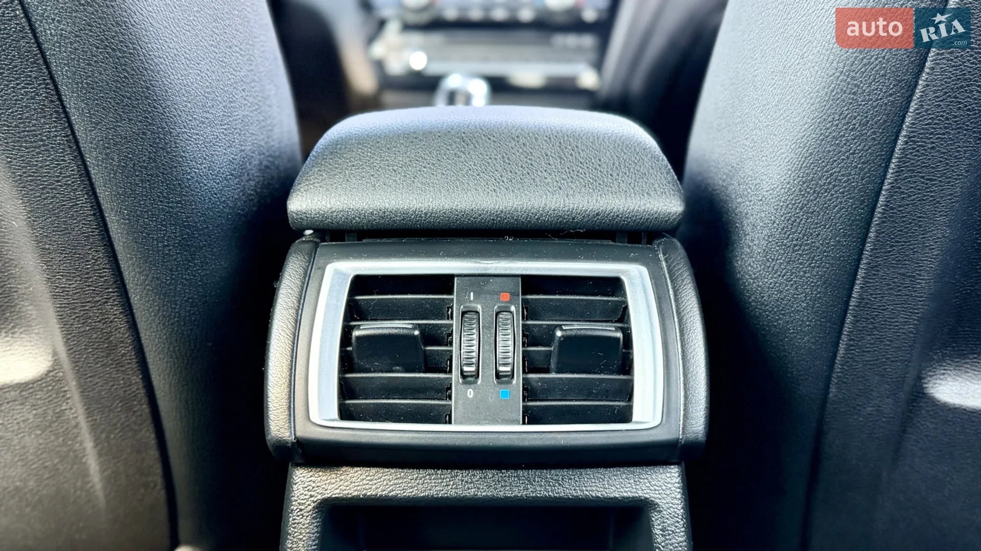 2016 BMW X3 - мініатюра 21