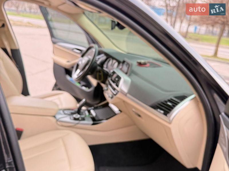 Позашляховик / Кросовер BMW X3 2018 в Дніпрі фото 31 Позашляховик / Кросовер BMW X3 2018 в Дніпрі