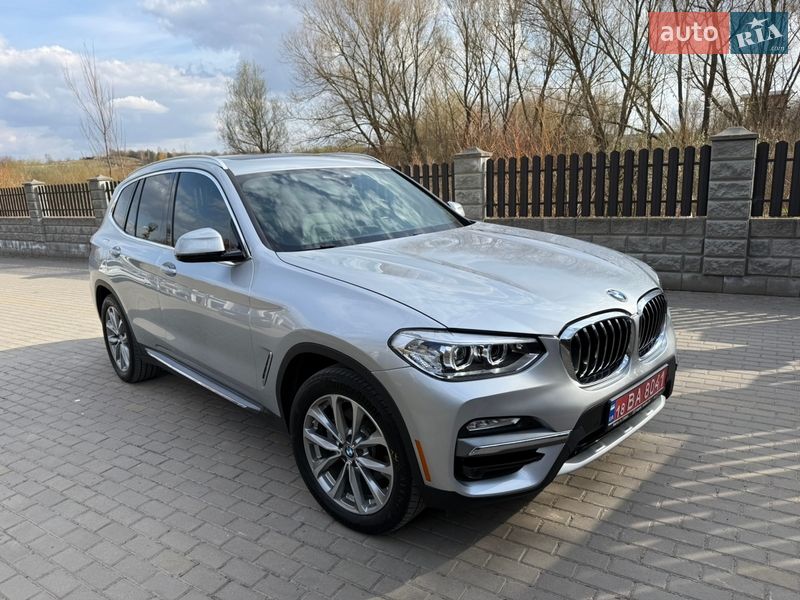 Внедорожник / Кроссовер BMW X3 2019 в Ровно