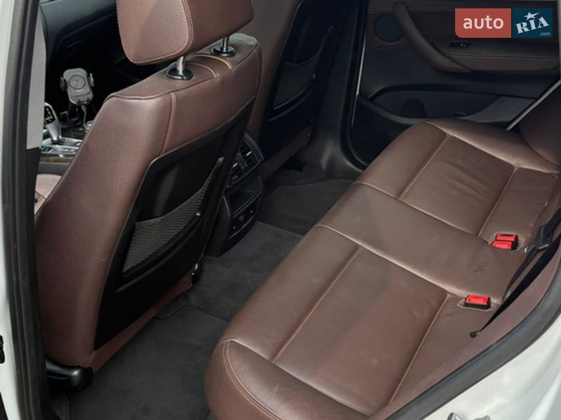 Внедорожник / Кроссовер BMW X3 2015 в Черновцах фото 11 Внедорожник / Кроссовер BMW X3 2015 в Черновцах