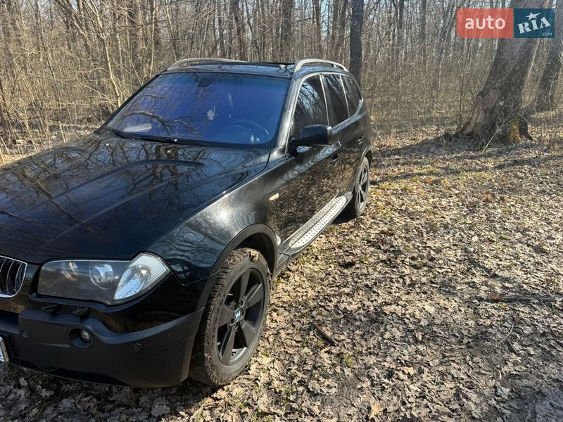 Внедорожник / Кроссовер BMW X3 2004 в Богодухове