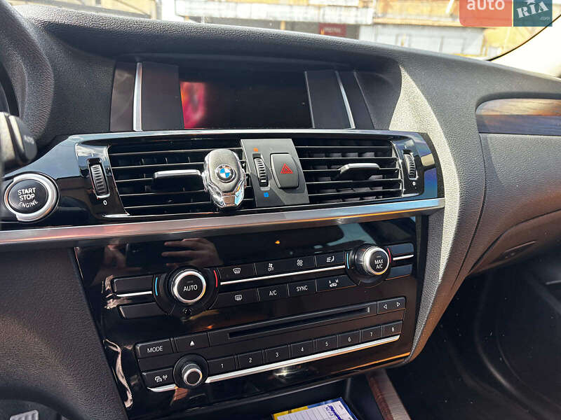 Внедорожник / Кроссовер BMW X3 2014 в Запорожье