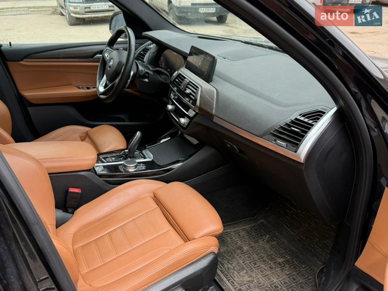 Внедорожник / Кроссовер BMW X3 2021 в Киеве