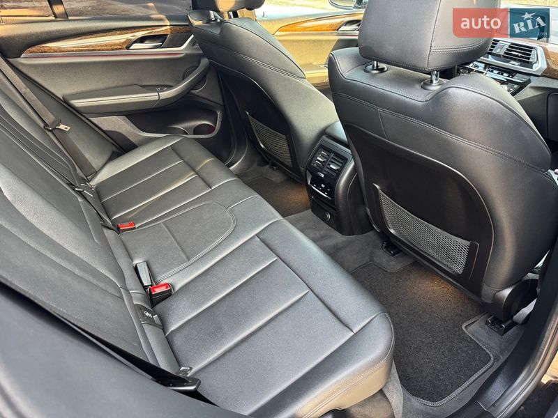 Внедорожник / Кроссовер BMW X3 2018 в Львове фото 24 Внедорожник / Кроссовер BMW X3 2018 в Львове