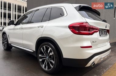 Внедорожник / Кроссовер BMW X3 2020 в Киеве