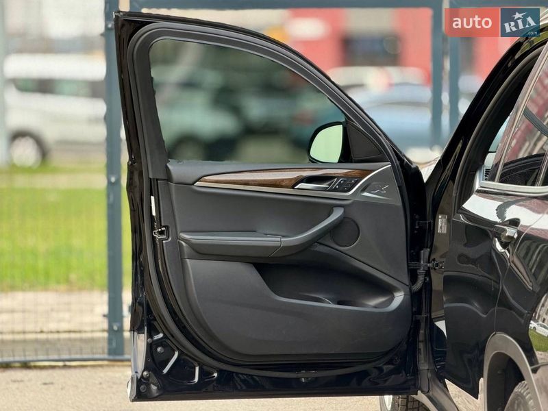 Позашляховик / Кросовер BMW X3 2019 в Києві