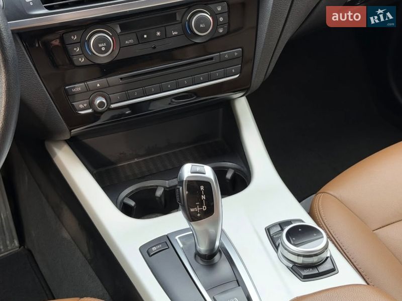 Внедорожник / Кроссовер BMW X3 2011 в Черновцах